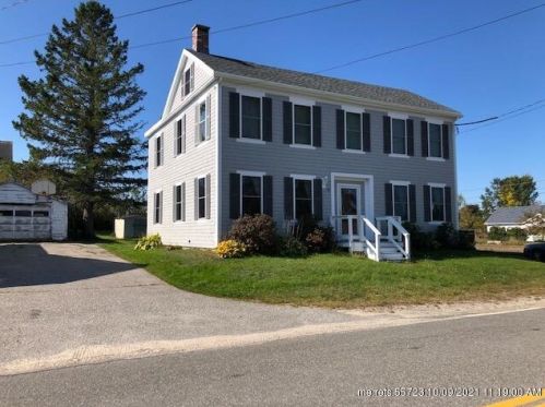 45 Main St, Machias, ME 04654-4221