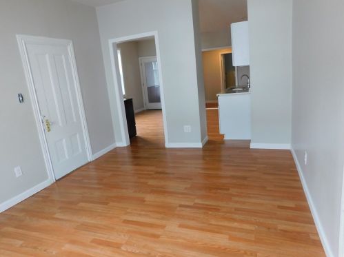 951 Rodman St, Fall River MA  02721-3947 exterior