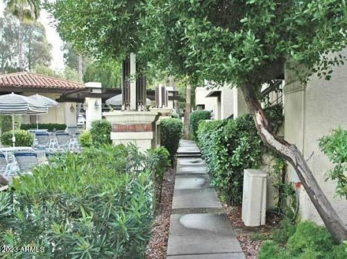 4853 Euclid Ave, Phoenix, AZ 85044-5736