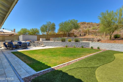 12618 38 St, Phoenix AZ 85040-1613 exterior