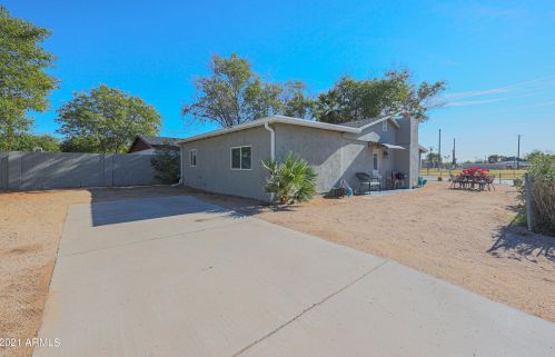 500 Alice Ave, Phoenix AZ 85021-4112 exterior