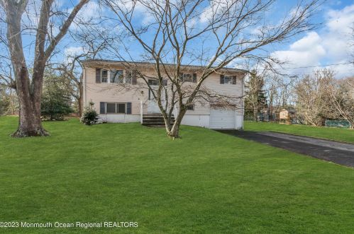 41 Beam Ave, Jackson Twp NJ  08527-2506 exterior