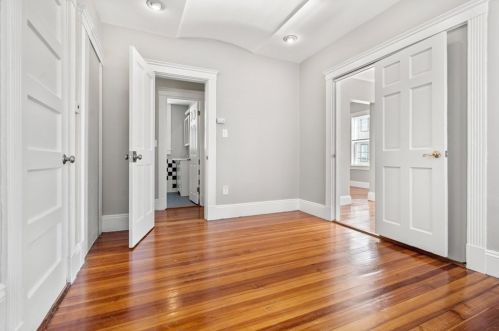 50 Library St, Chelsea MA 02150-2908 exterior