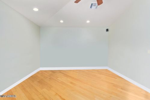 6701 14 Pl, Phoenix AZ 85014-4014 exterior