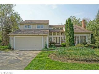 34432 Summerset Dr, Cleveland OH  44139-5634 exterior