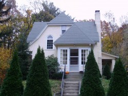 466 Lowell Ave, Newton, MA 02460-2151