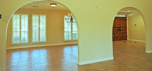 9234 33 Way, Phoenix AZ 85028-4967 exterior