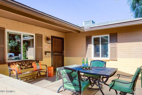 1812 Catalina Dr, Phoenix AZ  85015-6126 exterior