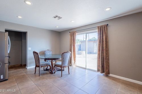 3013 Aster Dr, Phoenix AZ 85032-7332 exterior