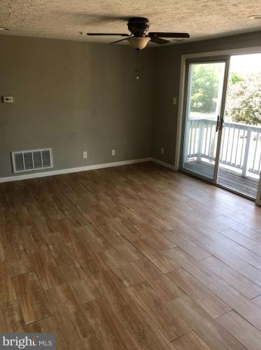 46 Kenwood Dr, Erial NJ  08081-4208 exterior