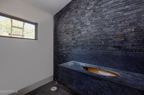 7181 Glenwild Dr, Park City UT 84098-5592 exterior