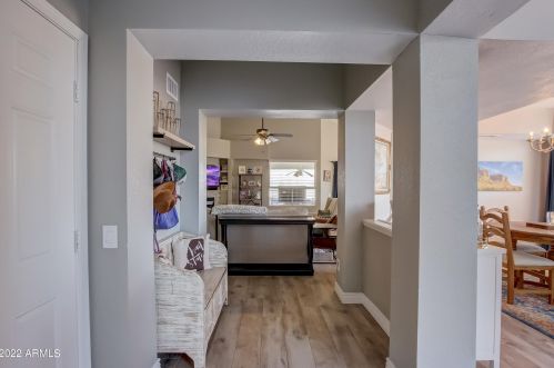 3901 Carol Ann Way, Phoenix AZ 85032-4057 exterior