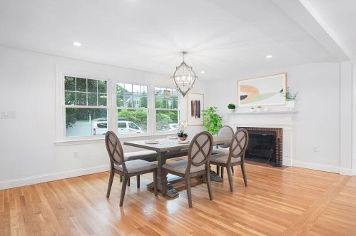 800 Central Ave, Needham MA  02492-2010 exterior