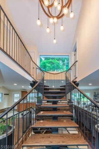 440 Stonetown Rd, Skyline Lakes NJ  07456-1200 exterior