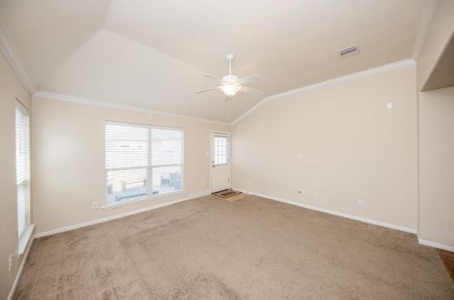 9006 Bonbrook Bnd Ln, Richmond TX 77469-4730 exterior