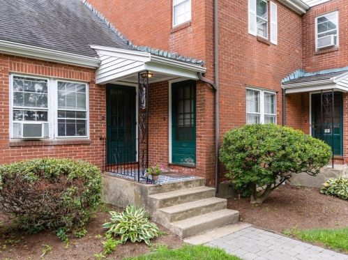 41-A Charlesbank Rd, Newton MA  02458-1703 exterior