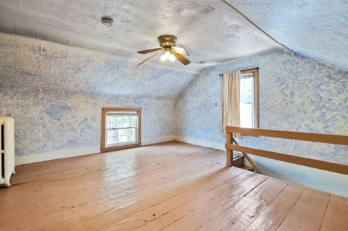 68 Gardner St, Newton MA 02458-1405 exterior