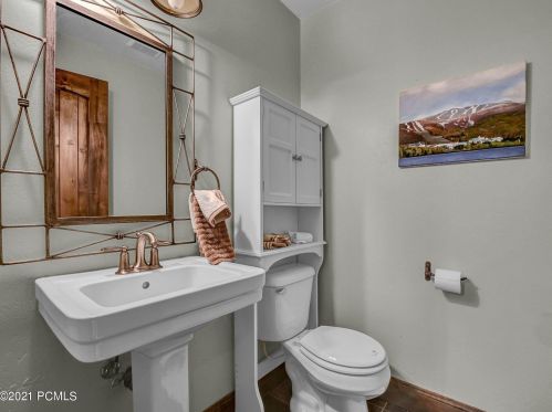 4178 Sunrise Dr, Park City UT 84098-4708 exterior