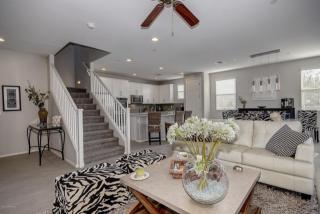 4655 Beck Ln, Phoenix, AZ 85032-3379