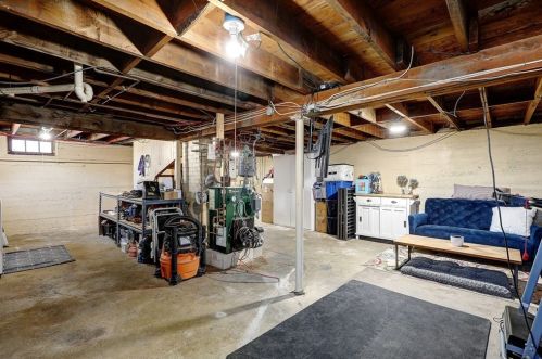 18 Smt Ave, Seekonk MA 02771-3919 exterior