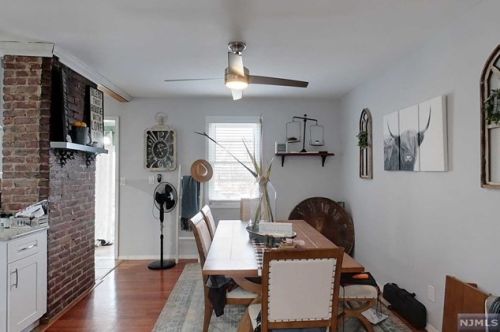 264 Davis Ave, Kearny NJ 07032-3402 exterior