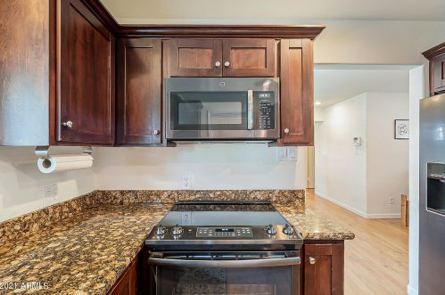 7819 17th Ave, Phoenix AZ  85021-7011 exterior