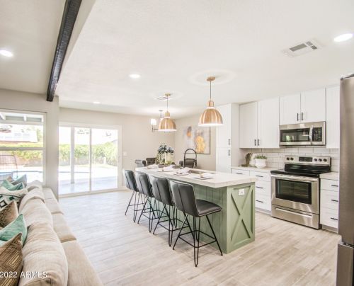 6808 41 Pl, Phoenix AZ 85042-6391 exterior