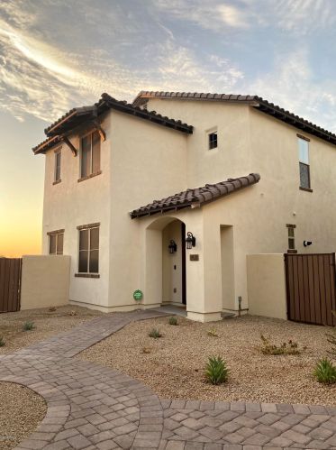 9828 3rd Ave, Phoenix AZ  85041-8871 exterior