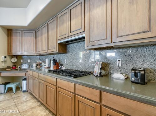 3033 50th St, Phoenix AZ 85008-1609 exterior