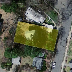 10 Crehore Dr, Newton MA  02462-1109 aerial view