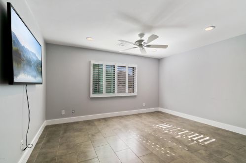 7632 22 Pl, Phoenix AZ 85020-4712 exterior