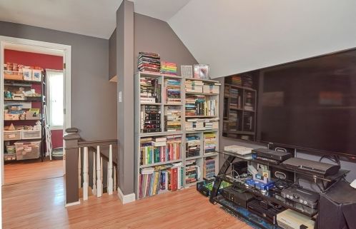 42 Raymond St, Fall River MA 02723-2823 exterior