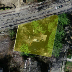 9 Avondale Rd, Newton MA  02459-1618 aerial view