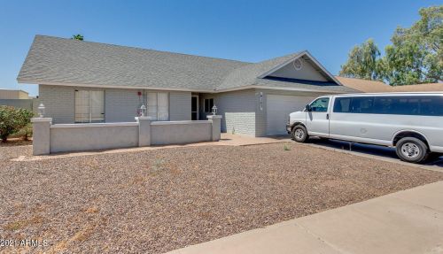 6107 Encanto St, Mesa, AZ 85205-5956