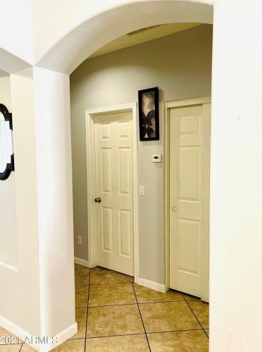 1620 80 Dr, Phoenix AZ 85033-3510 exterior