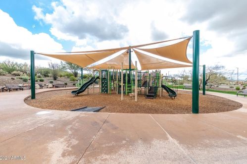 1759 Desperado Way, Phoenix AZ 85085-6327 exterior