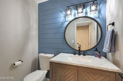 19429 35 Pl, Phoenix AZ 85028-3938 exterior