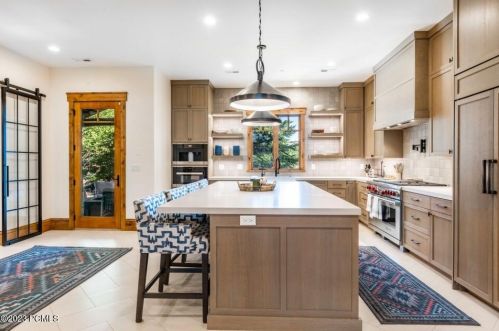 2727 Westview Trl, Park City UT 84098-6342 exterior