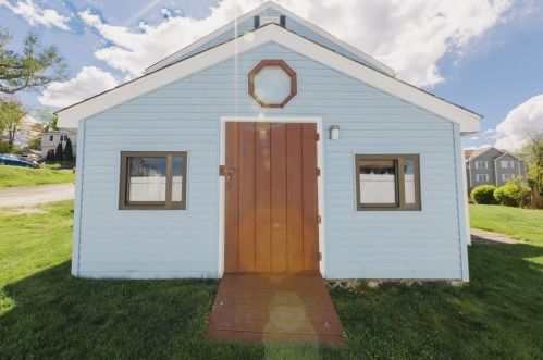 61 Derby St, Worcester MA 01604-3940 exterior