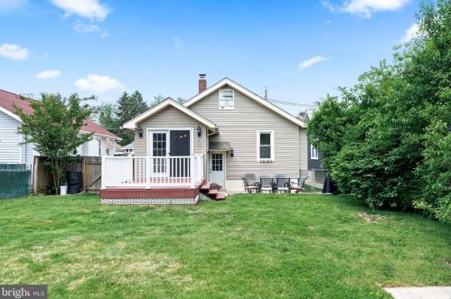 180 Carlisle Rd, Camden NJ 08106-1211 exterior