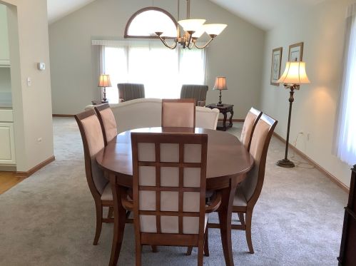 1365 Overton Dr, Lemont IL 60439-8544 exterior