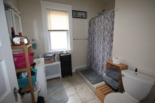 46 Butler St, Worcester MA 01607-1351 exterior