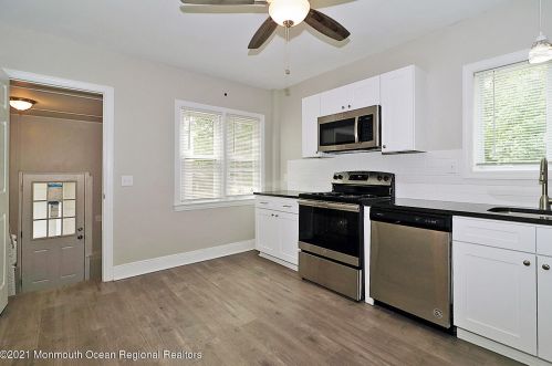 480 Veterans Hwy, Jackson Twp NJ 08527-5122 exterior