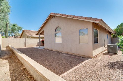14406 43rd St, Phoenix AZ 85032-4126 exterior