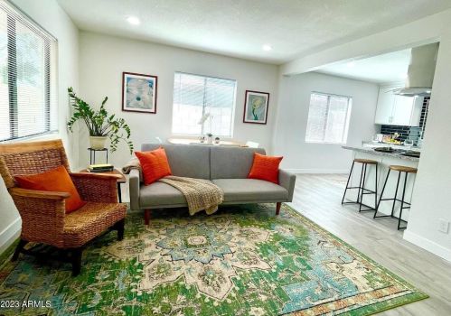 3520 Amelia Ave, Phoenix AZ 85037-2365 exterior