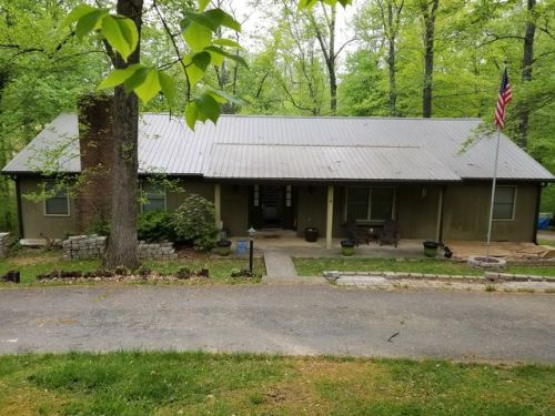 300 Trappers Trl, Glasgow, KY 42141-1286