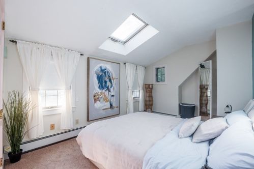 251 Sandwich St, Plymouth MA 02360-2132 exterior