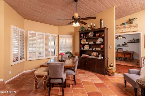 3412 Dunlap Ave, Phoenix AZ 85020-3024 exterior