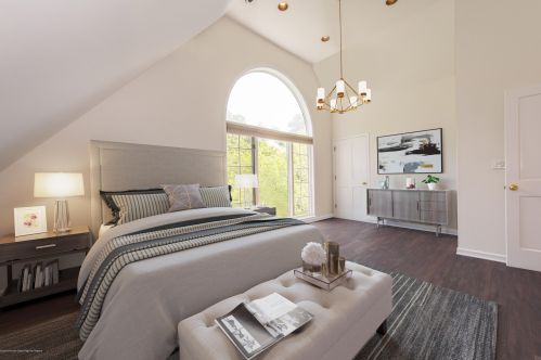 125 Bridges Rd, Little Silver NJ 07739-1634 exterior