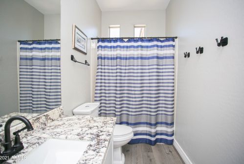 35318 31st Dr, Phoenix AZ  85086-2127 exterior